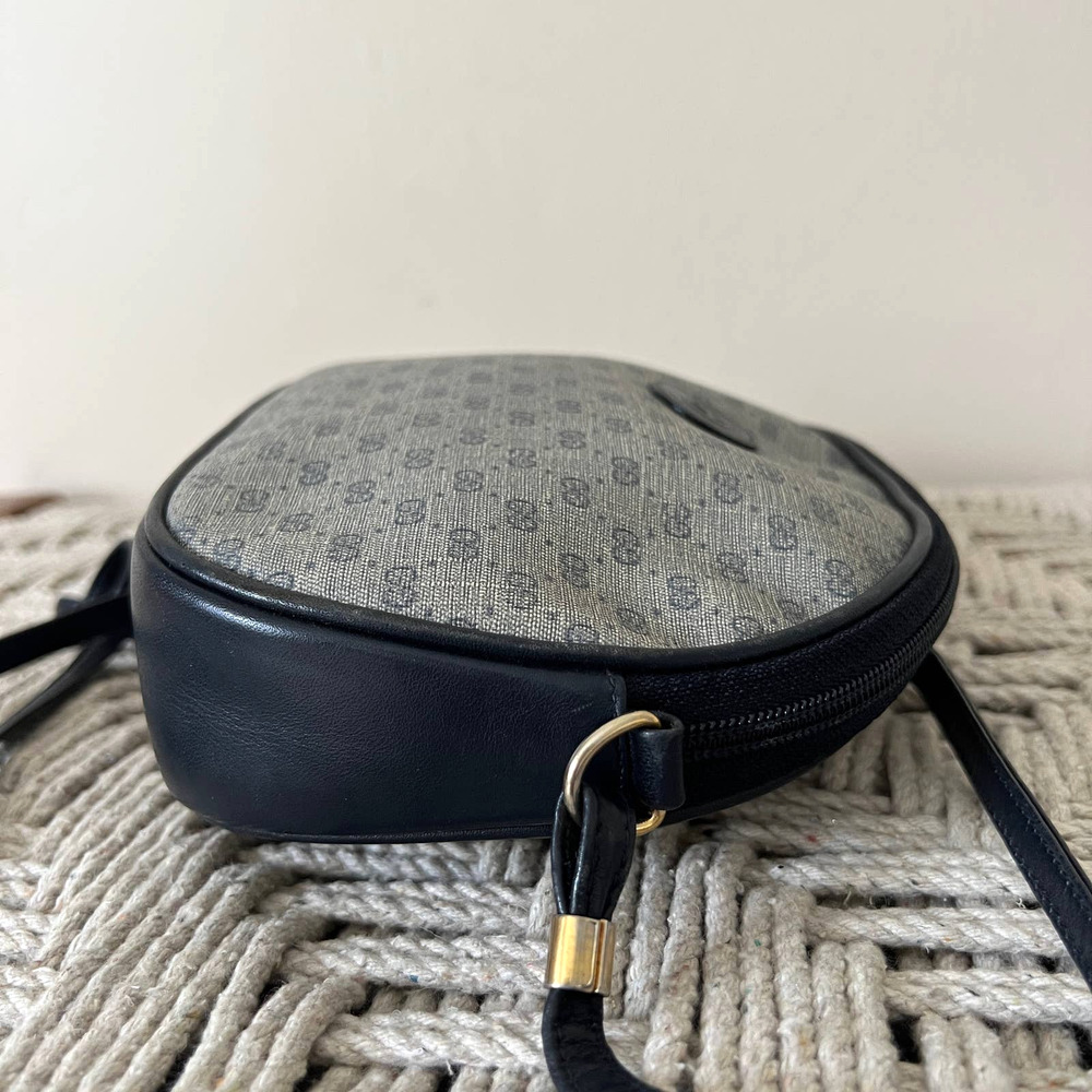 GUCCI GG Plus Navy Canvas and Leather Crossbody Bag - Picture 9 of 16